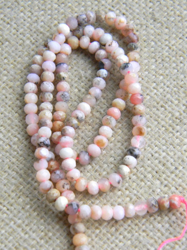 Opal roz rondele fatetate 4x3 mm (F8)