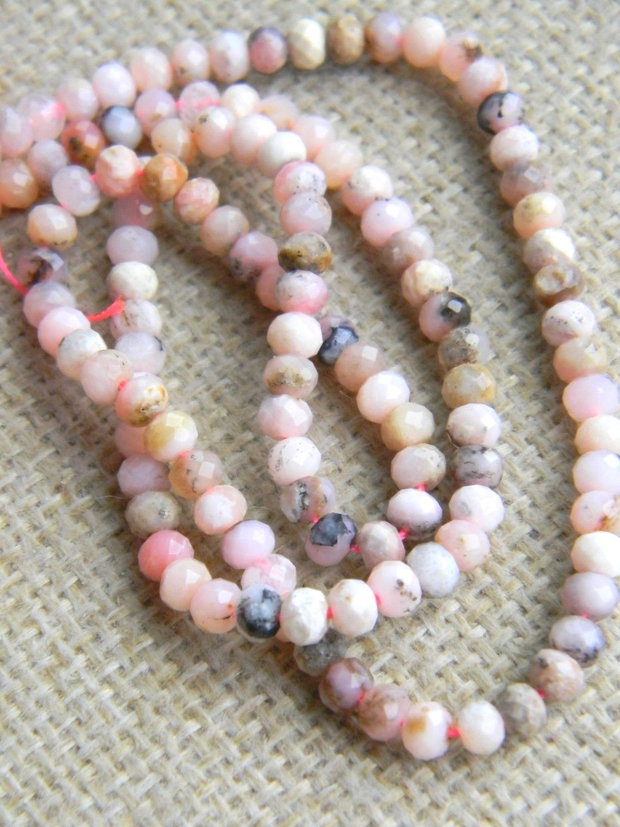 Opal roz rondele fatetate 4x3 mm (F8)