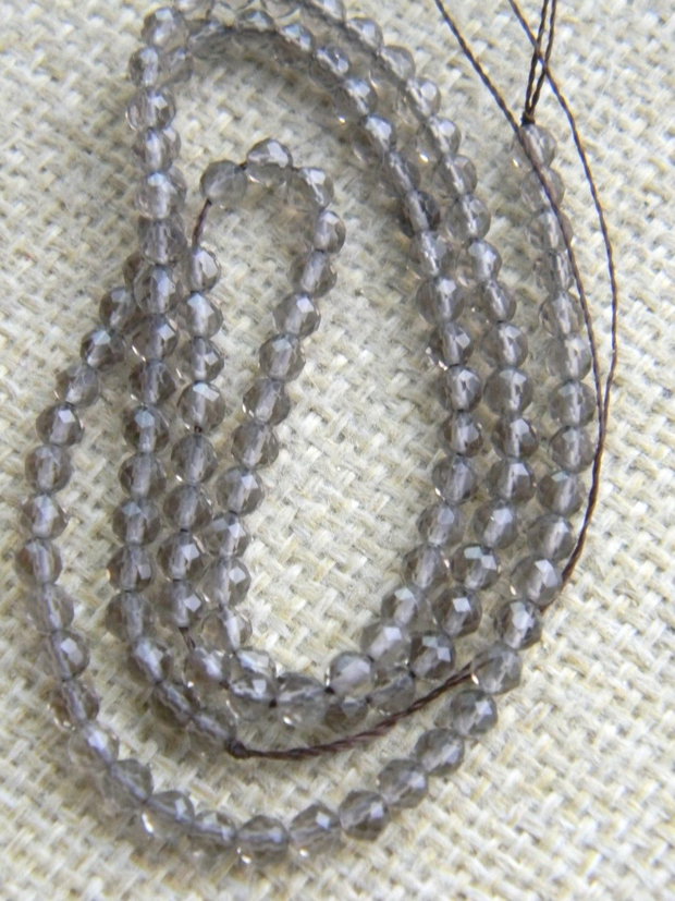 Cuart fumuriu fatetat 3,5 mm (F9)