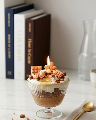 Lumânare Desert Premium în Cupă de Sticlă - Aromă Ciocolată și Biscuiți, Ceară de Soia 100%