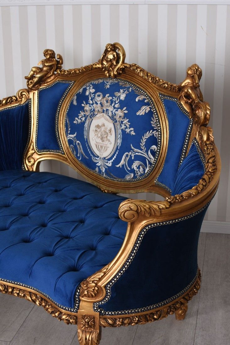 Sofa Rococo din lemn masiv cu tapiterie albastru regal