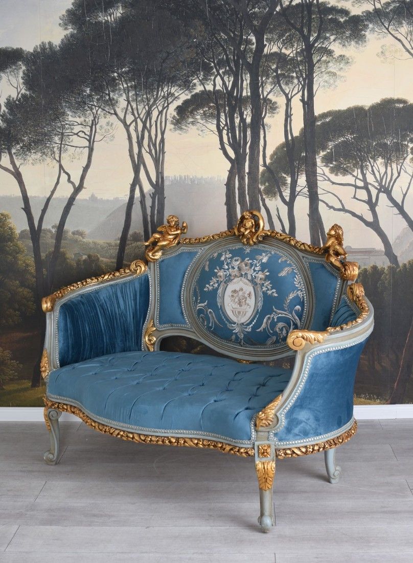 Sofa Rococo din lemn masiv cu tapiterie albastru regal