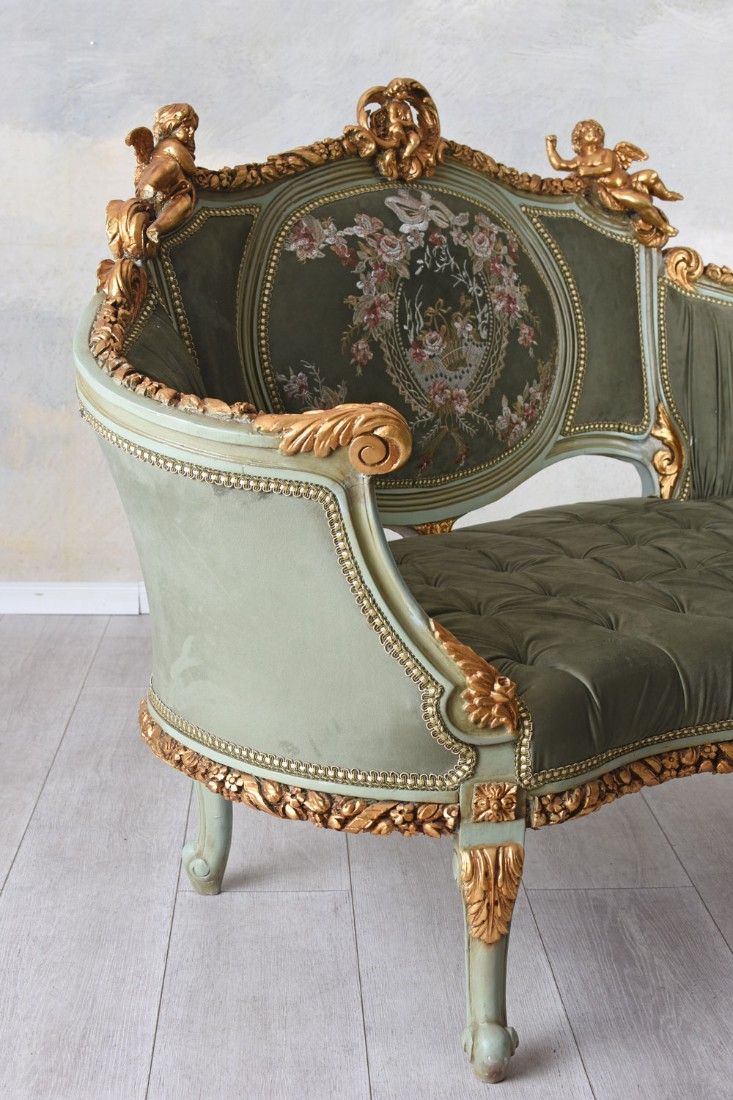 Sofa Rococo din lemn masiv cu tapiterie catifea verde