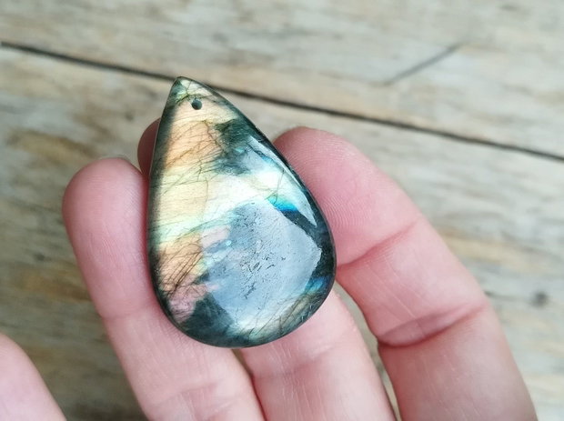 Pandantiv labradorit, 44x30 mm