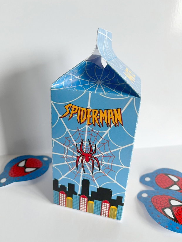 Cutii baby Spiderman personalizate