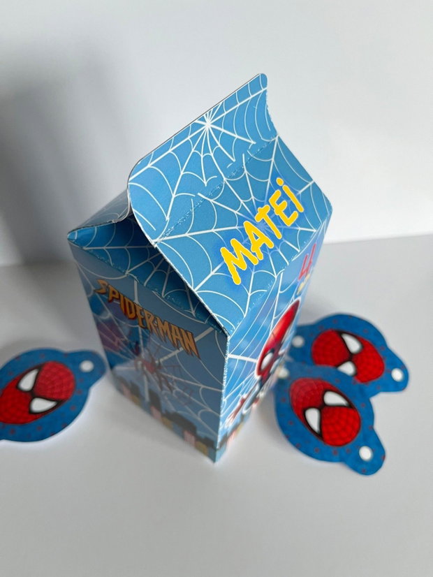 Cutii baby Spiderman personalizate