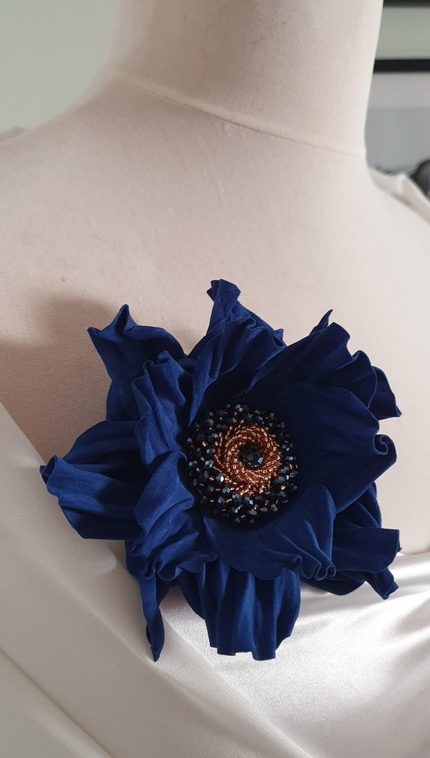 Floare din piele