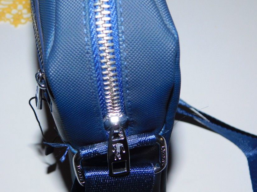 LACOSTE, geanta unisex ,  crossover,  originala, noua