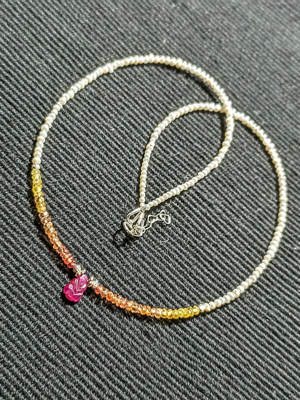 Colier argint safir galben gradient rubin gravat perle naturale de cultura seed minimalist boho chic trendy