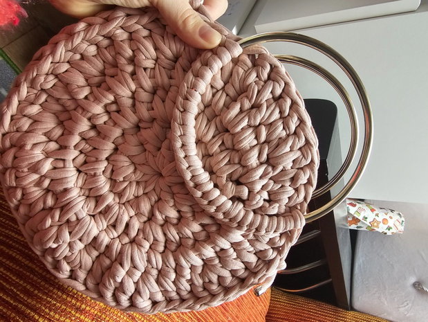 Geanta crosetata handmade roz pudra