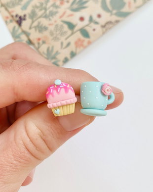 Cercei Cupcake and tea
