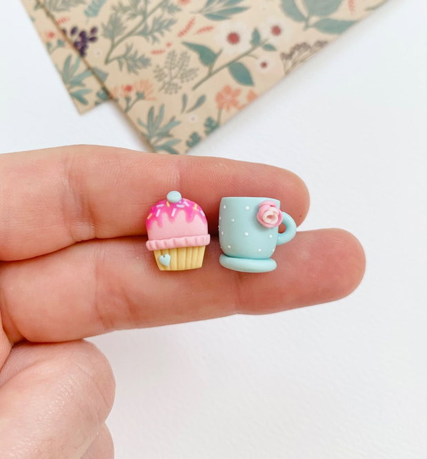 Cercei Cupcake and tea