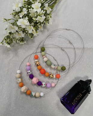 Colier delicat handmade  accesoriu elegant și feminin