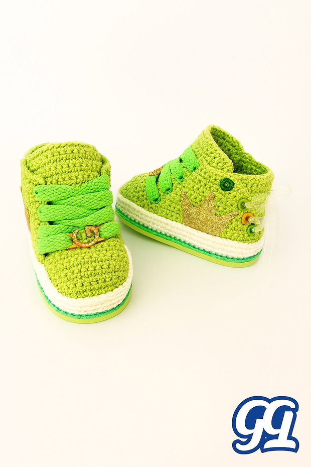 Pantofiori crosetati bebelusi verzi handmade model sport ElaD