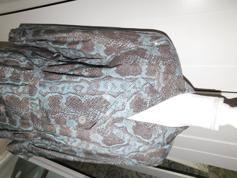 Brand  KEMPER , 46 , trench deosebit, nou, elegant , imbracaminte de lux ,