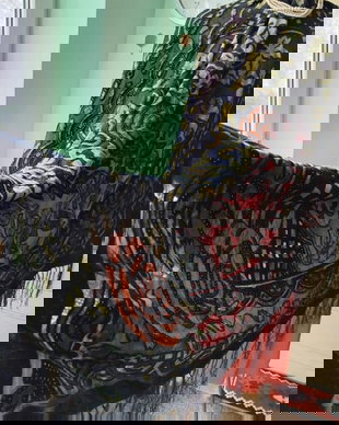 Esarfa cu aplicatii catifea pe voal