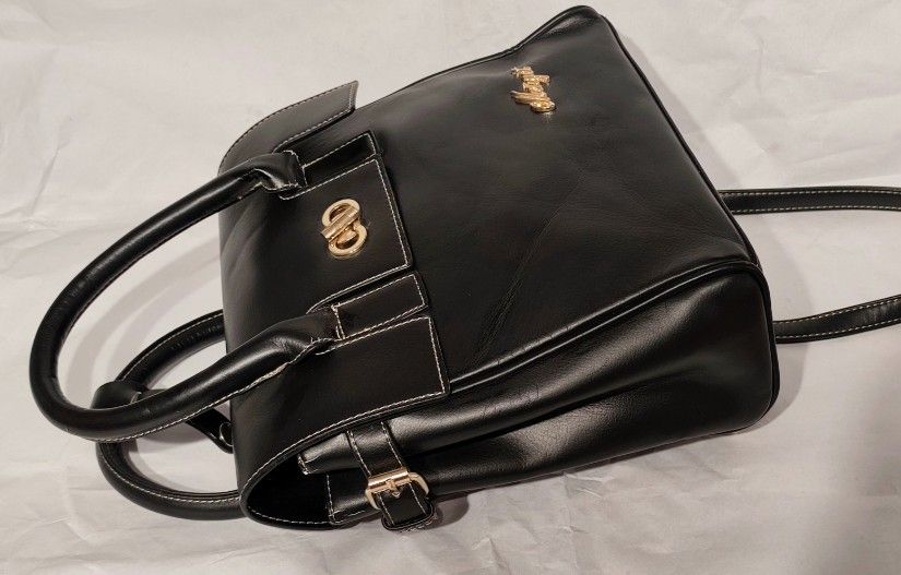 Geanta Maiyet