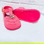 Balerini crosetati bebe roz neon handmade eleganti cu coronita ElaD