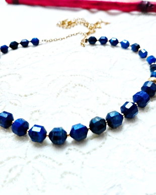 Colier cu steluta si lapis lazuli
