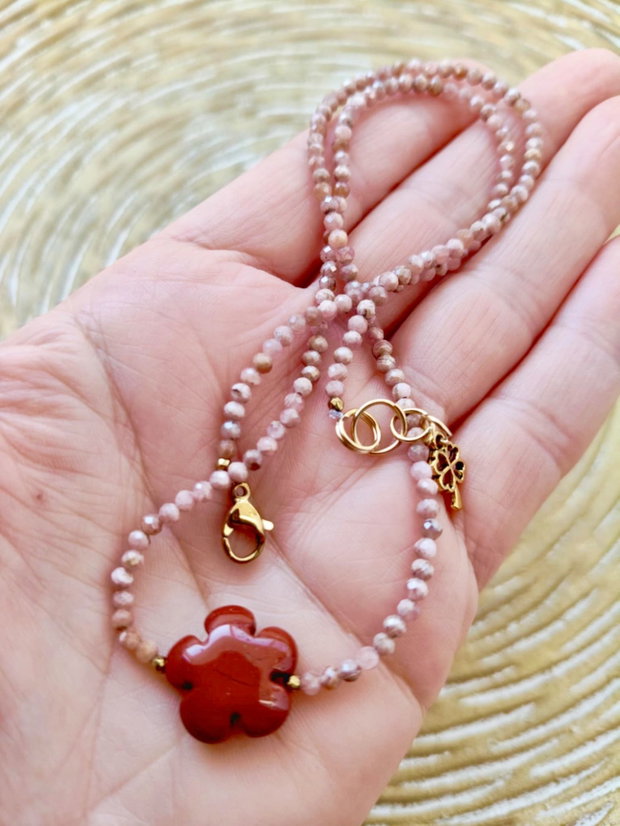 Colier CHOKER Rodocrozit & floare jasp rosu