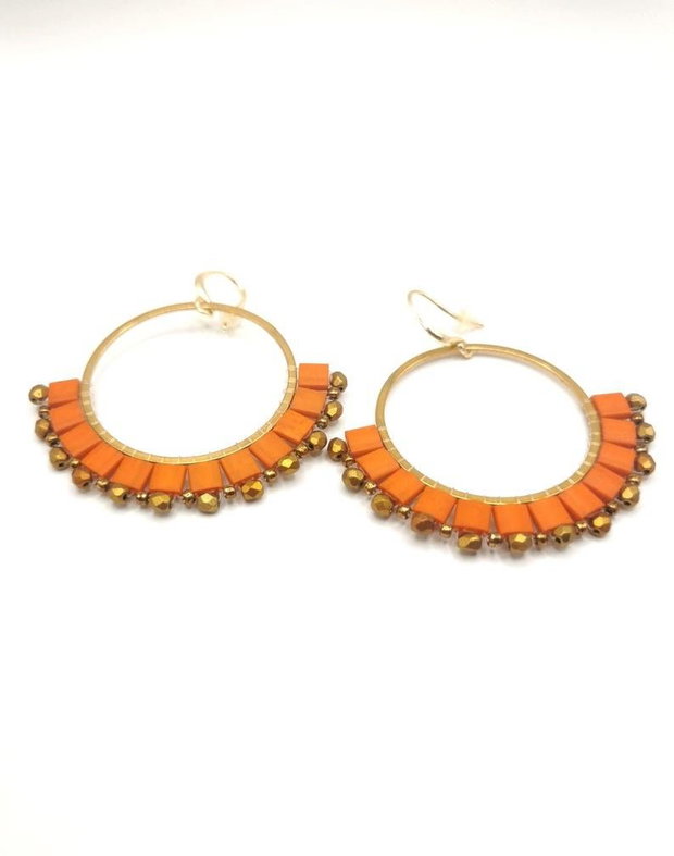 Cercei rotunzi statement cu margele Tila caramizii, cercei boho handmade
