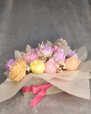 Buchet floral artizanal "eternal bloom" - 15 flori din ceară naturală de cocos