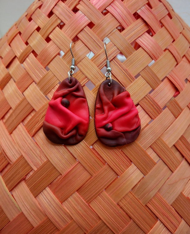 Red folded,  cercei din lut polimeric