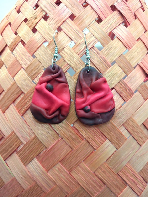 Red folded,  cercei din lut polimeric