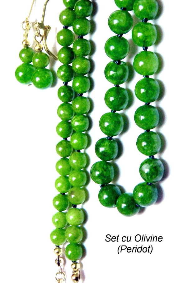 Colier, cercei adecvati, set realizat cu Peridot verde natural, cadou pentru ea, cadou pentru Mama (132)