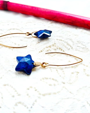 Cercei cu stelute de lapis lazuli