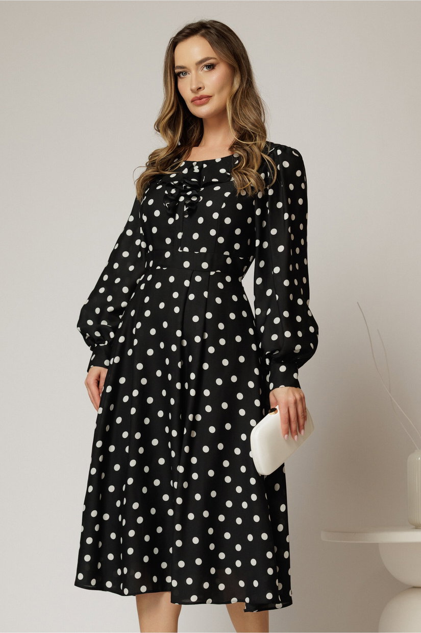 Rochie midi neagra cu buline din voal plin cu volanase la bust