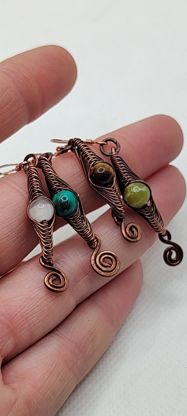 Cercei unicat, cercei din cupru, cercei handmade,cercei cu cristale.