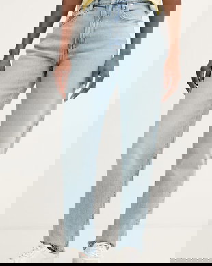 Calvin Klein Jeans blugi mom fit pentru femei