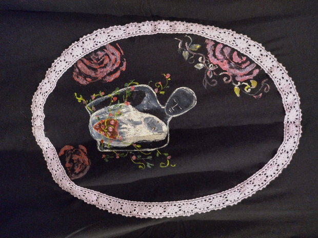 Tricou romantic pictat manual