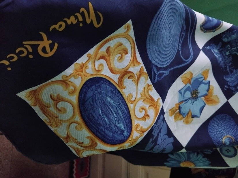 Esarfa Nina Ricci, matase