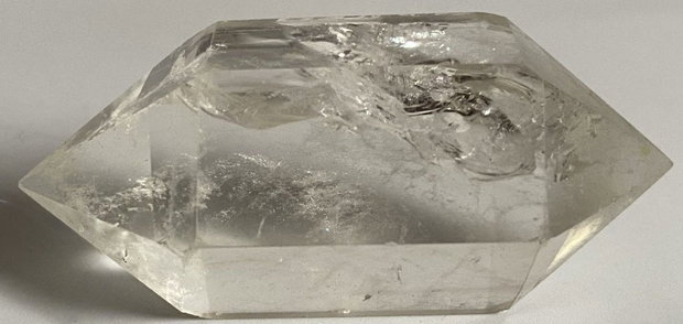 Cuart Transparent (Cristal de Stanca) - Obelisc cu varf dublu
