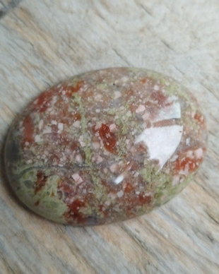 Cabochon jasp riolit, 40x30 mm