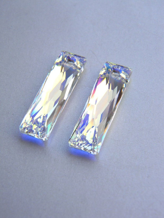 Pandantiv Swarovski - Queen Baguette 25 mm (6465-1AB)