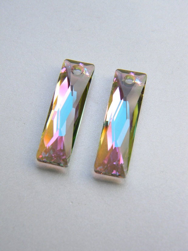 Pandantiv Swarovski - Queen Baguette 25 mm (6465-PSH)