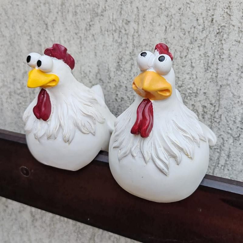 Figurine haioase de gradina, gainuse, polirasina, aspect ceramica, aprox.14x13x13cm, 2 buc.