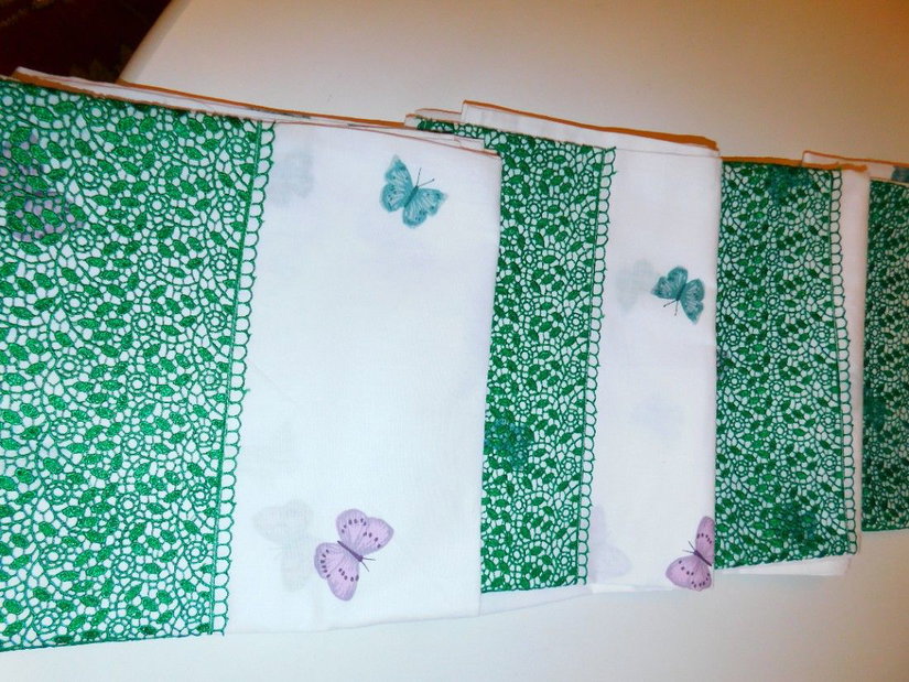 6  fete perna  bumbac ,  dantela deosebita, 2 mari si  4  50 x 70  cm