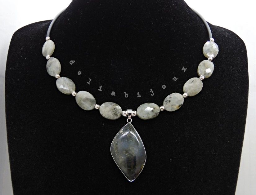 Colier elegant cu labradorit fatetat si pandantiv labradorit (cod1416)