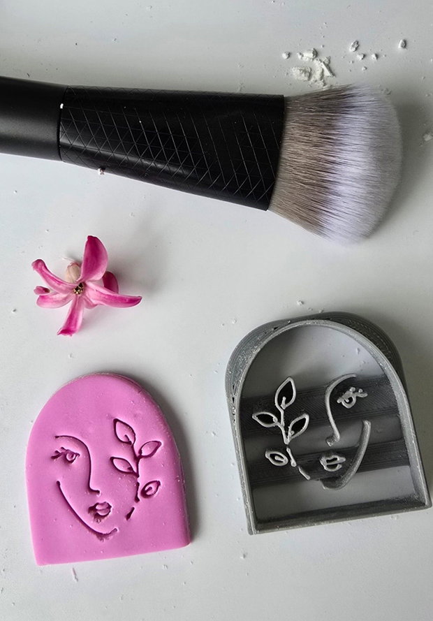 Decupator Lady 1 | Cutter polymer clay | Unealtă pentru bijuterii handmade