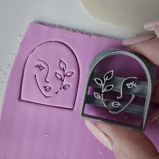 Decupator Lady 1 | Cutter polymer clay | Unealtă pentru bijuterii handmade