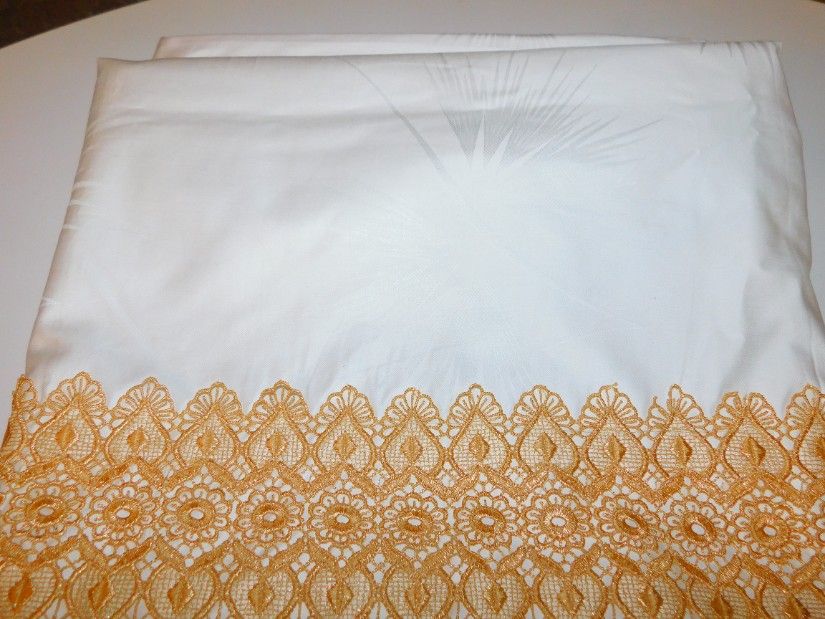 set 2 plicuri pilote noi damasc , 2 plicuri perne broderie , dantele aplicate