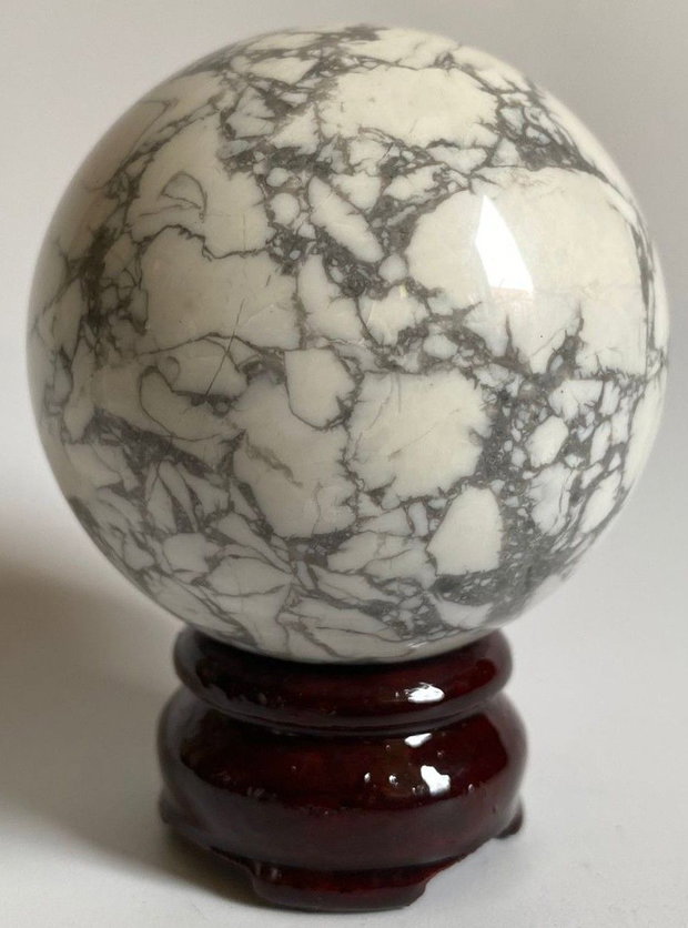 Howlit - Sfera piatra semipretioasa