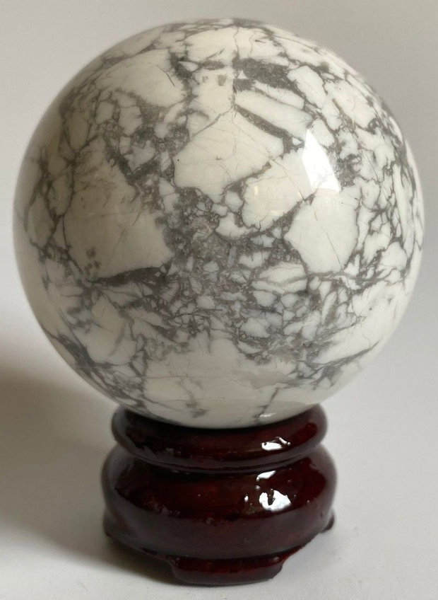 Howlit - Sfera piatra semipretioasa