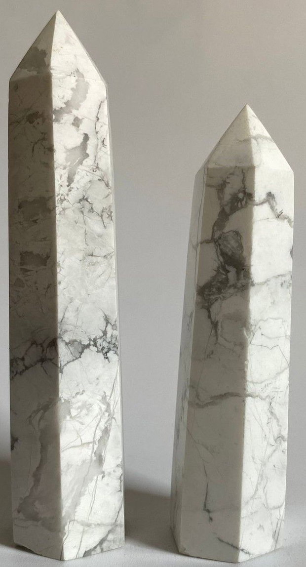 Howlit - Set Obelisc piatra semipretioasa