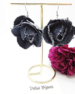 Cercei statement din blugi reciclat  flori handmade (cod1417)