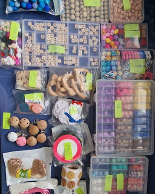 Stoc mărgele silicon + accesorii suzete / dentiție  lot mare